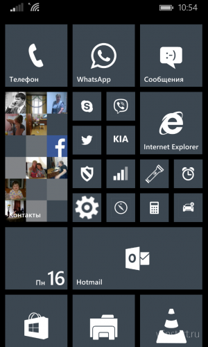    Windows 10 TP     Windows Phone 8.1